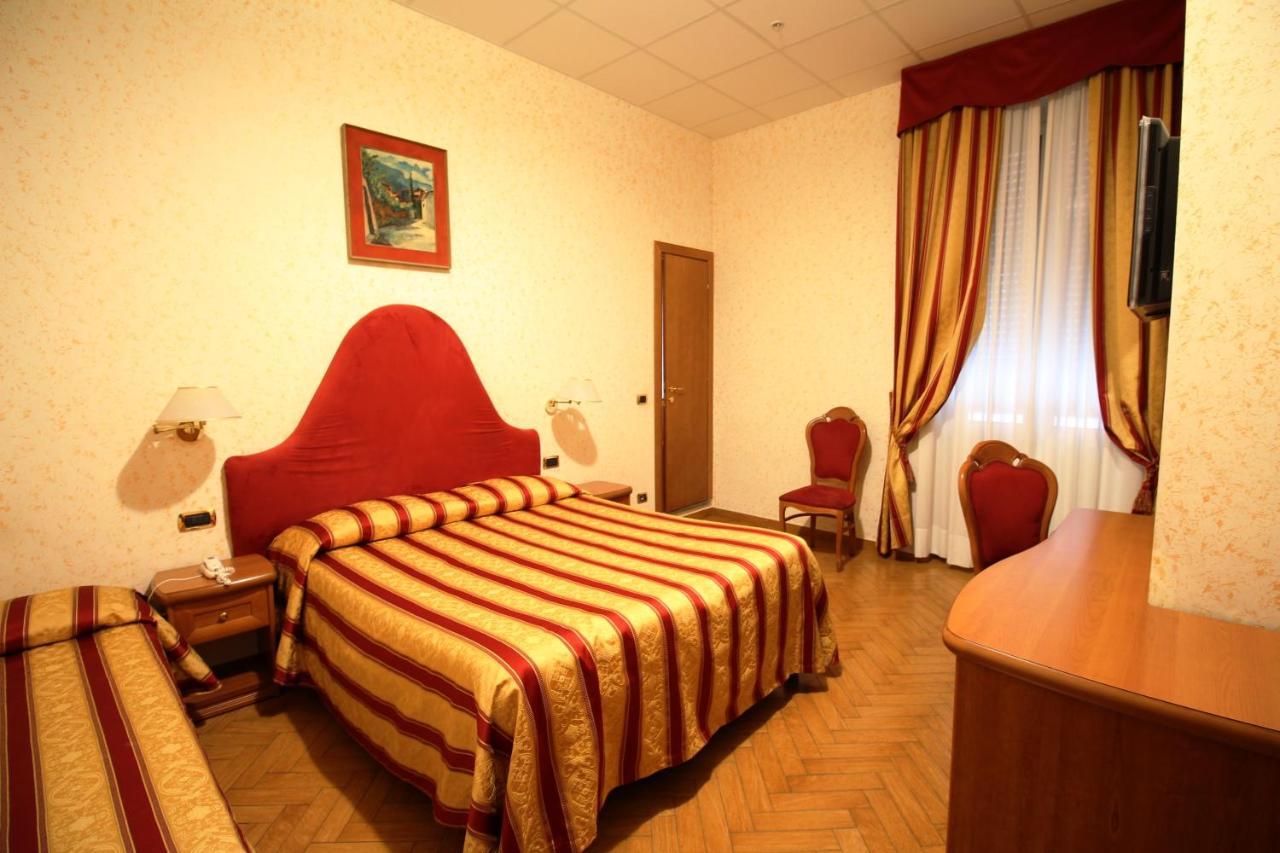 Hotel Brignole Janov Exteriér fotografie