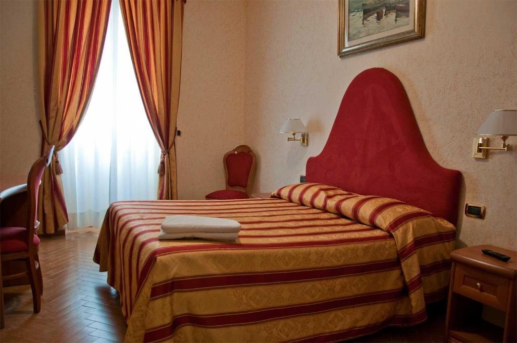Hotel Brignole Janov Pokoj fotografie