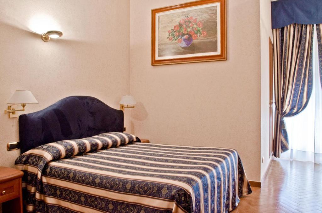 Hotel Brignole Janov Pokoj fotografie