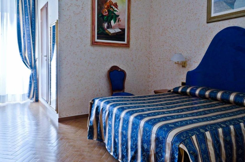 Hotel Brignole Janov Pokoj fotografie